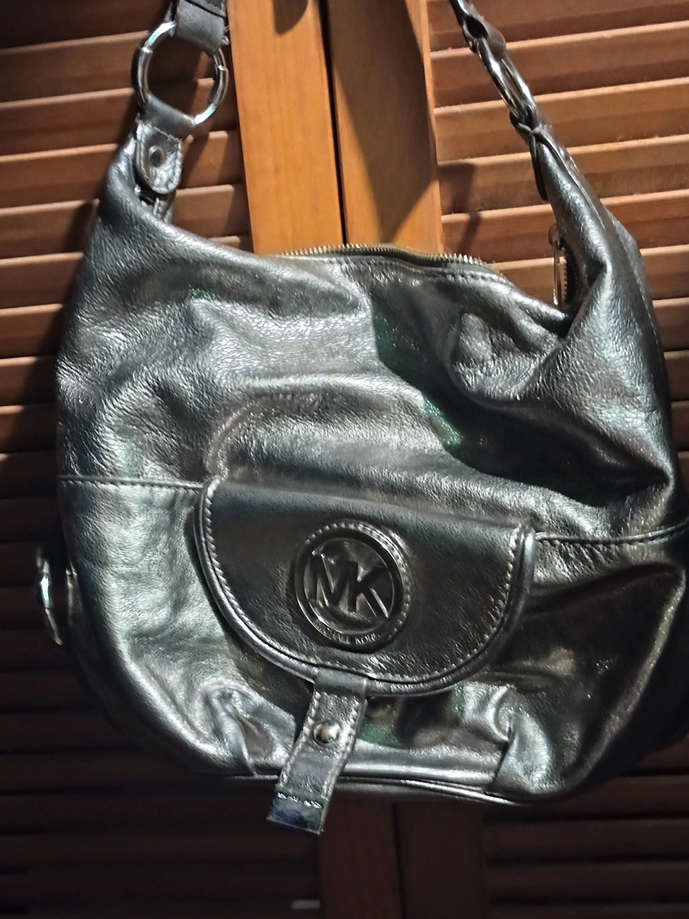 Michael Kors Shiny Silver Leather Shoulder Hobo